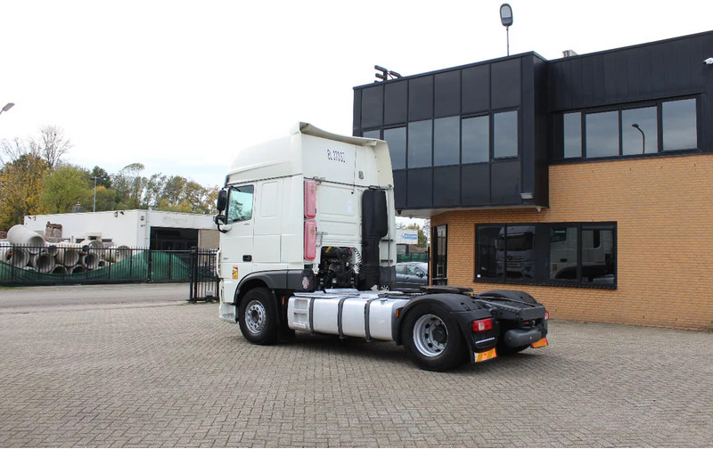 DAF XF 106.480 * RETARDER * BIG TANK * 4X2 * BIG SPACE * - Trekker: afbeelding 3 DAF XF 106.480 * RETARDER * BIG TANK * 4X2 * BIG SPACE * - Trekker: afbeelding 3