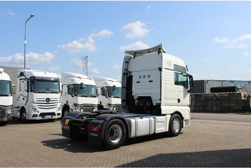 MAN TGX 18.500 * RETARDER * 4X2 * 2 TANK * RETARDER * - Trekker: afbeelding 4 MAN TGX 18.500 * RETARDER * 4X2 * 2 TANK * RETARDER * - Trekker: afbeelding 4