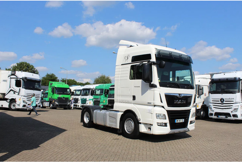 MAN TGX 18.500 * RETARDER * 4X2 * 2 TANK * RETARDER * - Trekker: afbeelding 5 MAN TGX 18.500 * RETARDER * 4X2 * 2 TANK * RETARDER * - Trekker: afbeelding 5