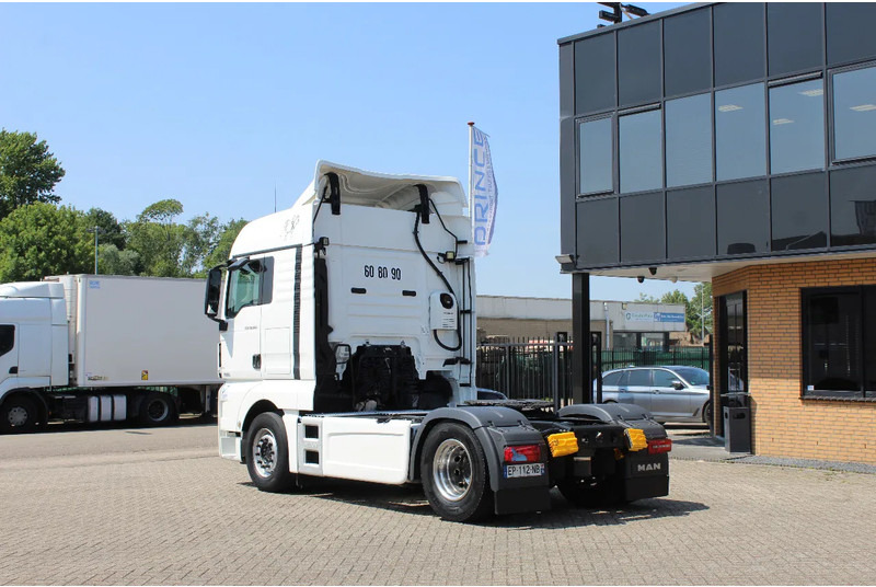 MAN TGX 18.500 * RETARDER * 4X2 * FULL SPOILER * - Trekker: afbeelding 3 MAN TGX 18.500 * RETARDER * 4X2 * FULL SPOILER * - Trekker: afbeelding 3