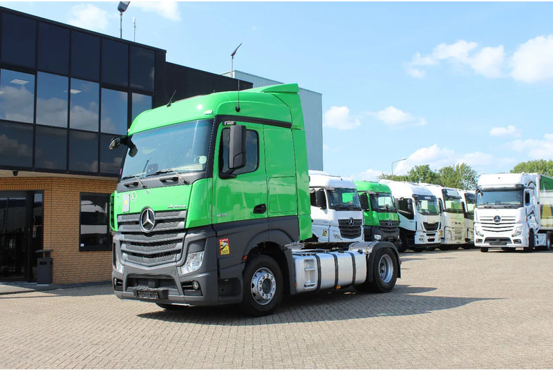 Mercedes-Benz Actros 1945 * 2 TANK * 4X2 * CHASSI 2020 * - Trekker: afbeelding 1 Mercedes-Benz Actros 1945 * 2 TANK * 4X2 * CHASSI 2020 * - Trekker: afbeelding 1