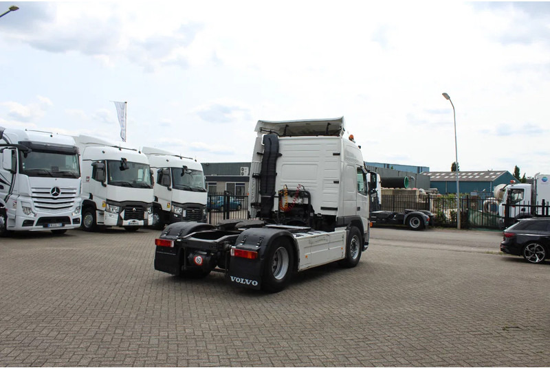 Volvo FM 380 * hydraulic * 4x2 * - Trekker: afbeelding 4 Volvo FM 380 * hydraulic * 4x2 * - Trekker: afbeelding 4