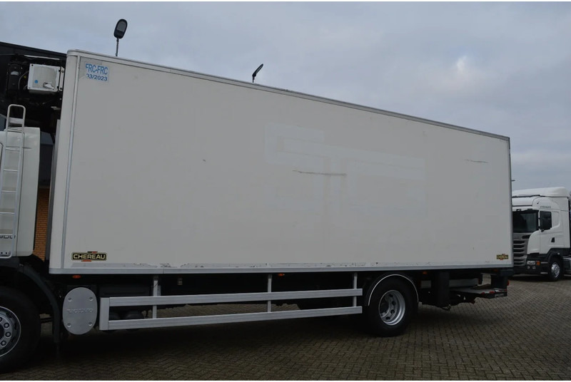 Volvo * EURO5 * CARRIER SUPRA 950MT * 4X2 * - Koelwagen vrachtwagen: afbeelding 3 Volvo * EURO5 * CARRIER SUPRA 950MT * 4X2 * - Koelwagen vrachtwagen: afbeelding 3