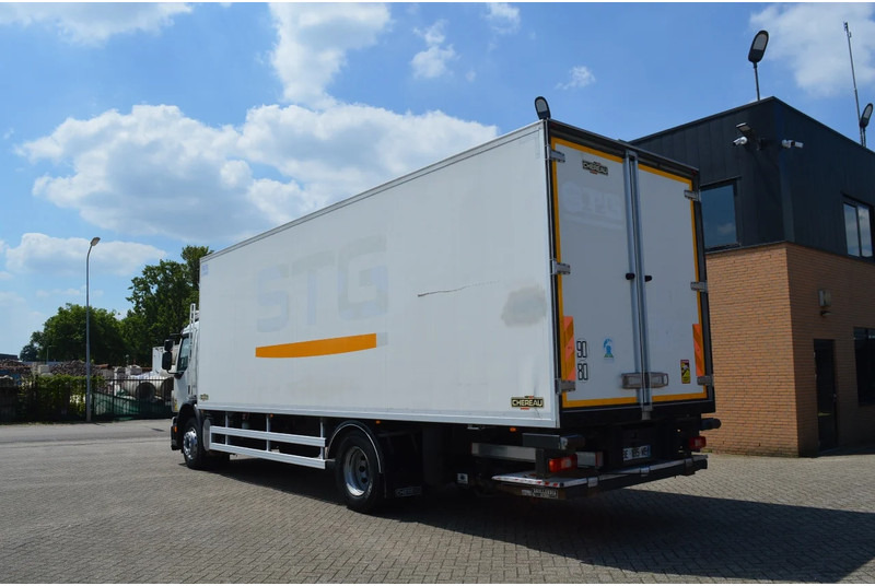 Volvo FE 260 * EURO5 * CARRIER SUPRA SILENT 950 MT * 4X2 * - Koelwagen vrachtwagen: afbeelding 3 Volvo FE 260 * EURO5 * CARRIER SUPRA SILENT 950 MT * 4X2 * - Koelwagen vrachtwagen: afbeelding 3