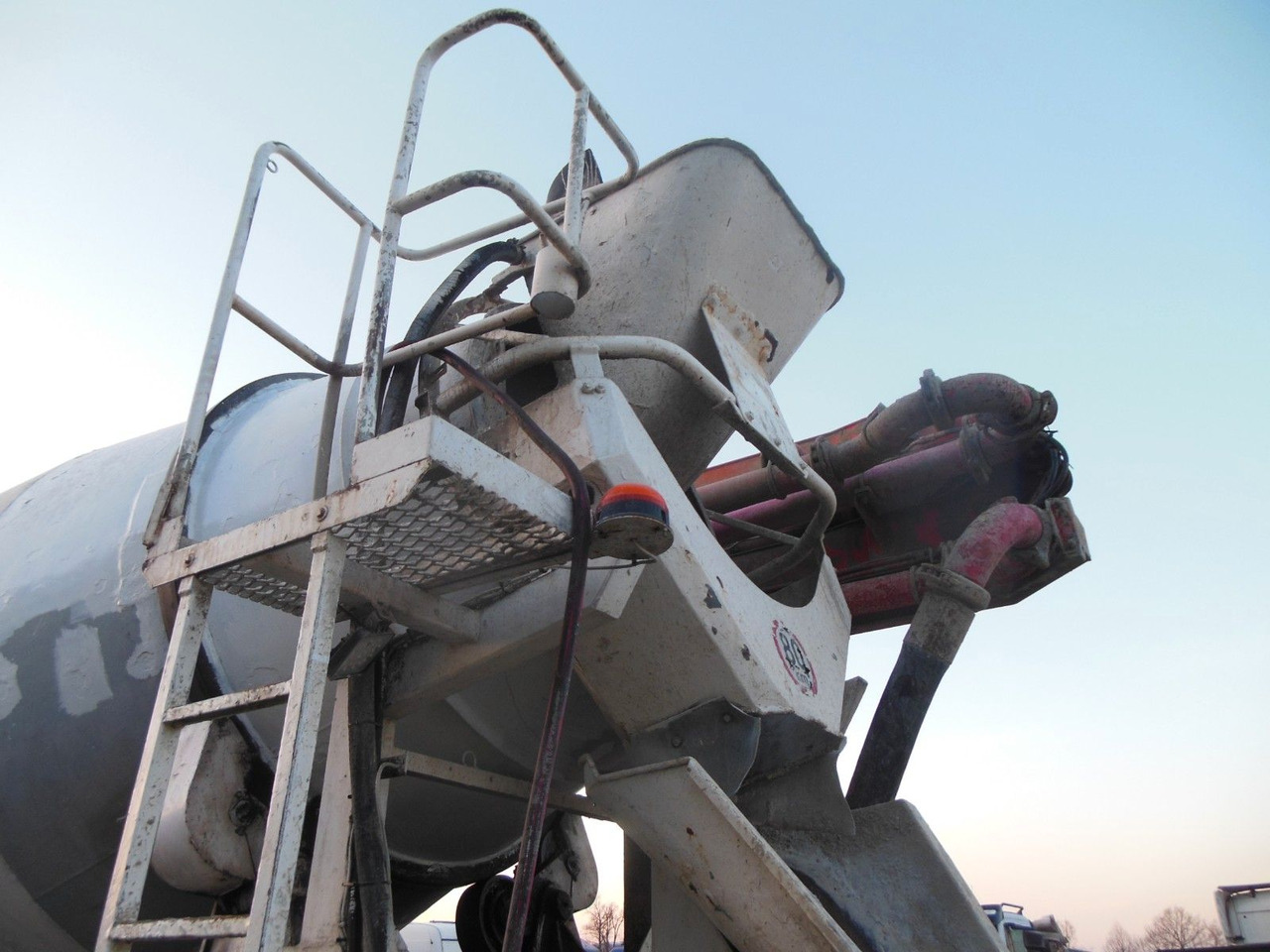 Betonpomp MAN TGA 35.410, 8X4, MIX + PUMPE 24M: afbeelding 9