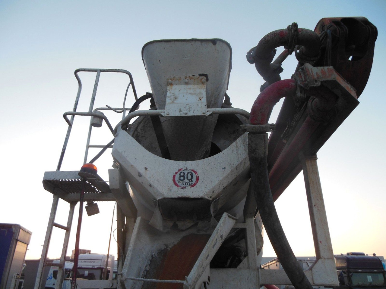 Betonpomp MAN TGA 35.410, 8X4, MIX + PUMPE 24M: afbeelding 11