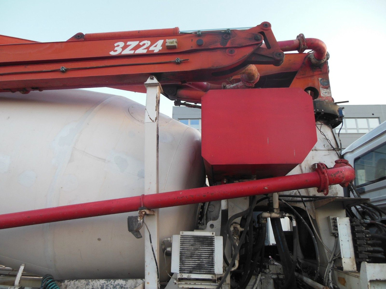 Betonpomp MAN TGA 35.410, 8X4, MIX + PUMPE 24M: afbeelding 13