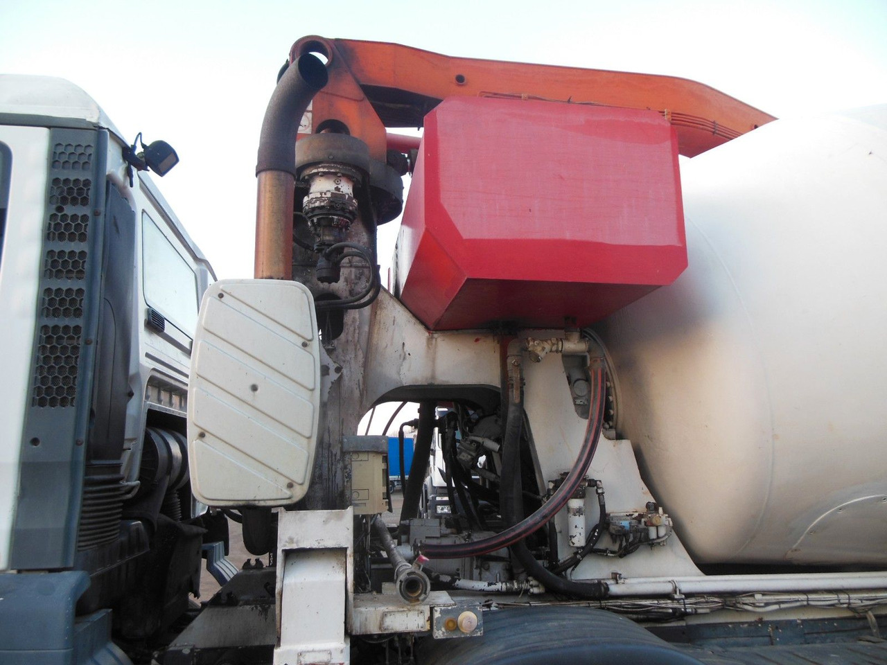 Betonpomp MAN TGA 35.410, 8X4, MIX + PUMPE 24M: afbeelding 6