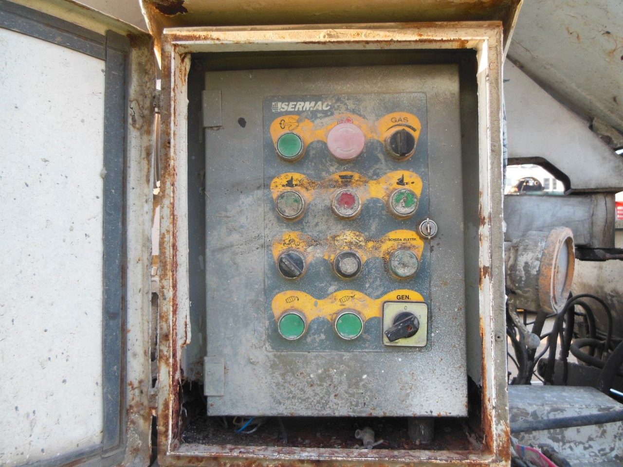 Betonpomp MAN TGA 35.410, 8X4, MIX + PUMPE 24M: afbeelding 20