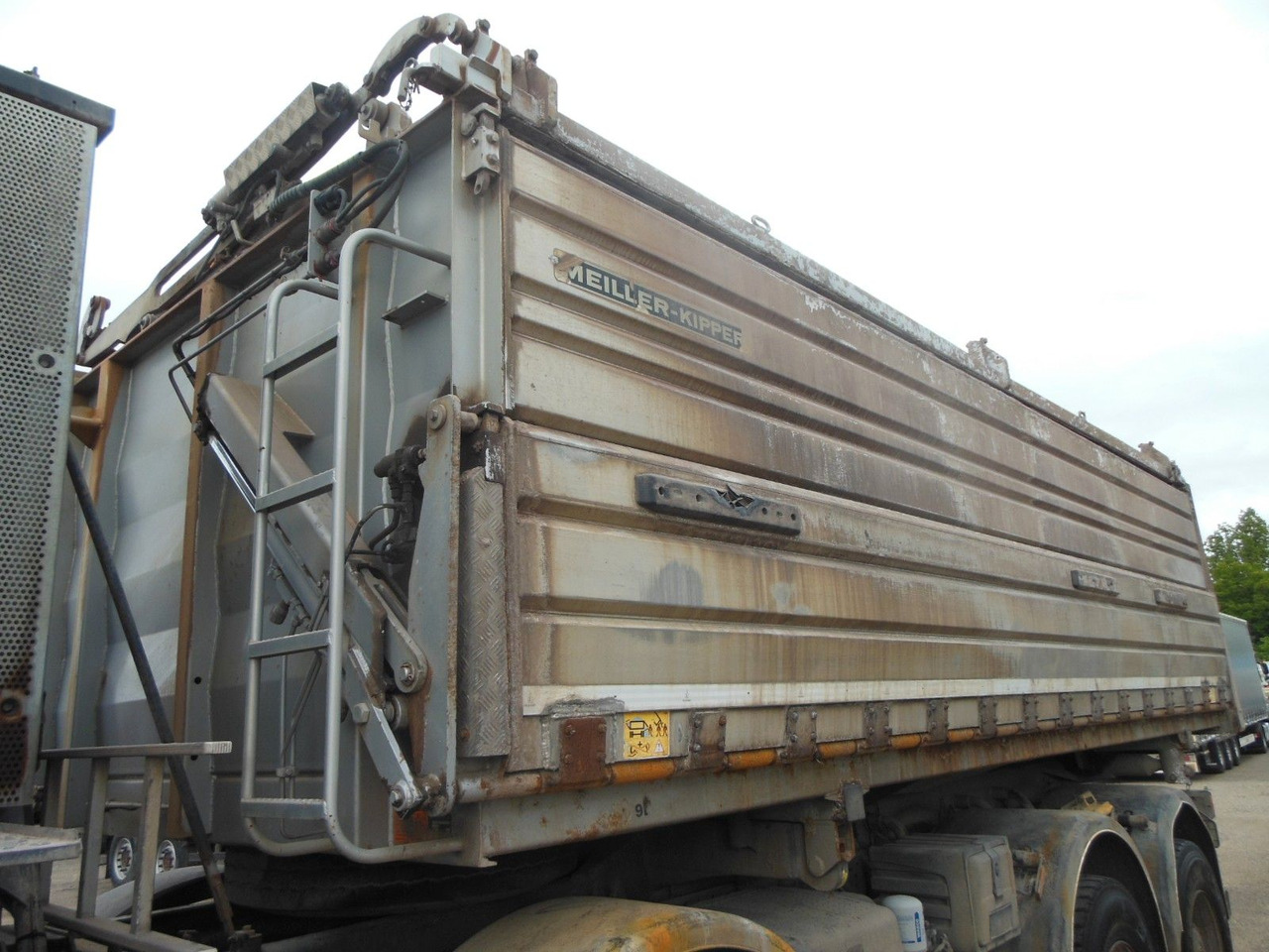 Mercedes-Benz ACTROS 4144, 8X6, 3 PEDALE, MEILLER, BODRMATIC - Kipper vrachtwagen: afbeelding 5 Mercedes-Benz ACTROS 4144, 8X6, 3 PEDALE, MEILLER, BODRMATIC - Kipper vrachtwagen: afbeelding 5