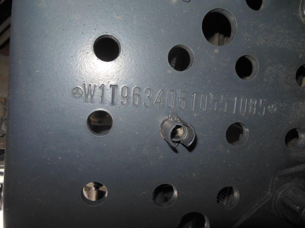 Trekker Mercedes-Benz 1848 ACTROS, LOWDECK, GIGA SPACE, STANDKLIMA Mercedes-Benz 1848 ACTROS, LOWDECK, GIGA SPACE, STANDKLIMA: afbeelding 23 Trekker Mercedes-Benz 1848 ACTROS, LOWDECK, GIGA SPACE, STANDKLIMA Mercedes-Benz 1848 ACTROS, LOWDECK, GIGA SPACE, STANDKLIMA: afbeelding 23