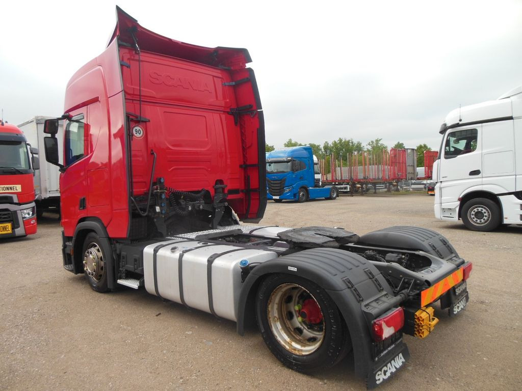 Scania R450 LOWDECK, RETARDER, STANDKLIMA, VOLL LUFT - Trekker: afbeelding 4 Scania R450 LOWDECK, RETARDER, STANDKLIMA, VOLL LUFT - Trekker: afbeelding 4