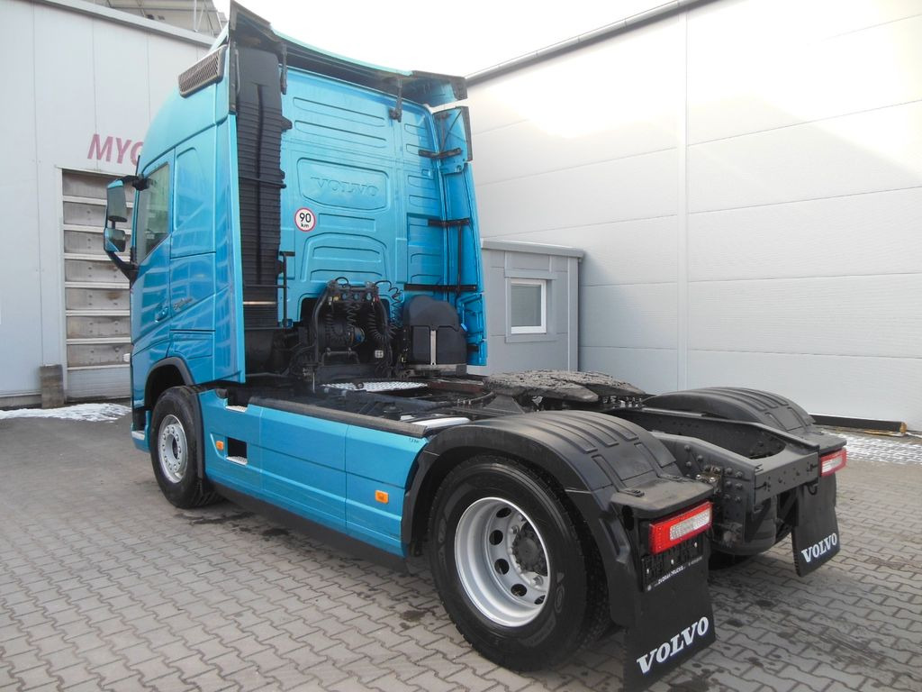 Volvo FH 13/540, KIPPHYDRAULIK, 3 STÜCKS!!! Volvo FH 13/540, KIPPHYDRAULIK - Trekker: afbeelding 4 Volvo FH 13/540, KIPPHYDRAULIK, 3 STÜCKS!!! Volvo FH 13/540, KIPPHYDRAULIK - Trekker: afbeelding 4