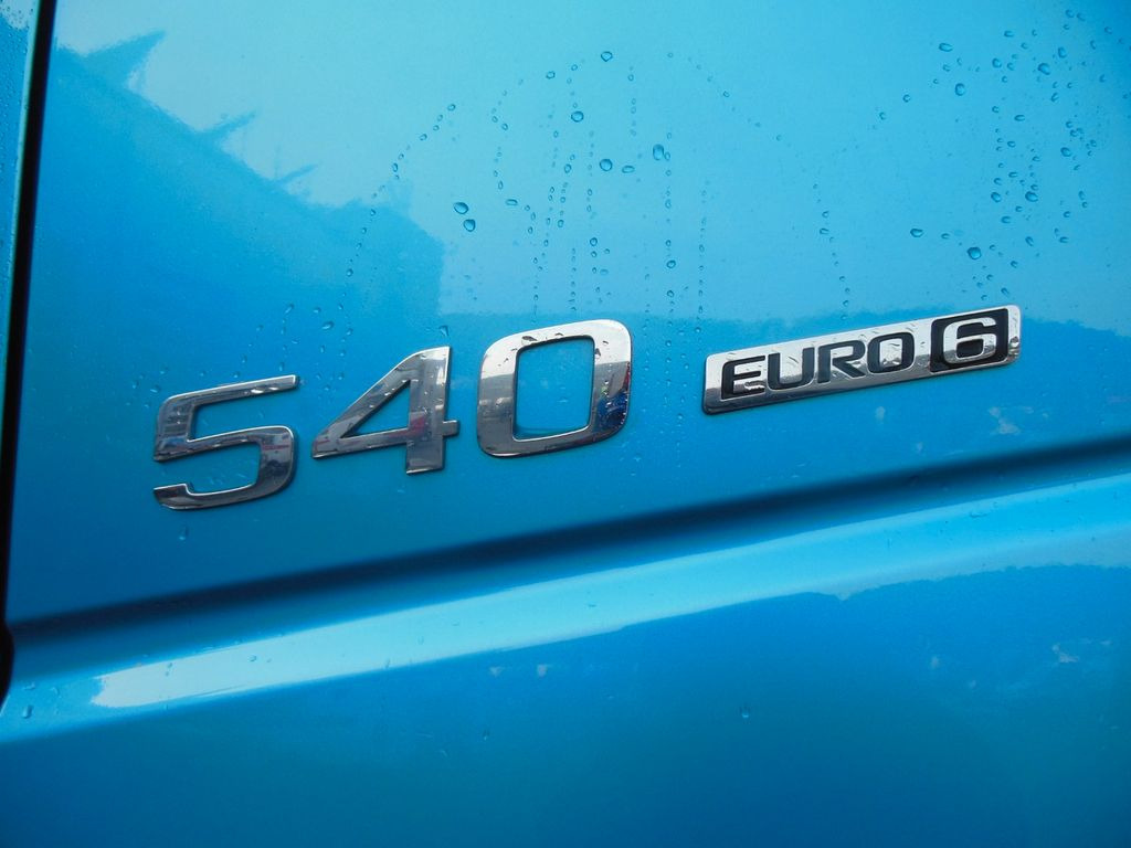 Volvo FH 13/540, KIPPHYDRAULIK, 3 STÜCKS!!! Volvo FH 13/540, KIPPHYDRAULIK - Trekker: afbeelding 5 Volvo FH 13/540, KIPPHYDRAULIK, 3 STÜCKS!!! Volvo FH 13/540, KIPPHYDRAULIK - Trekker: afbeelding 5