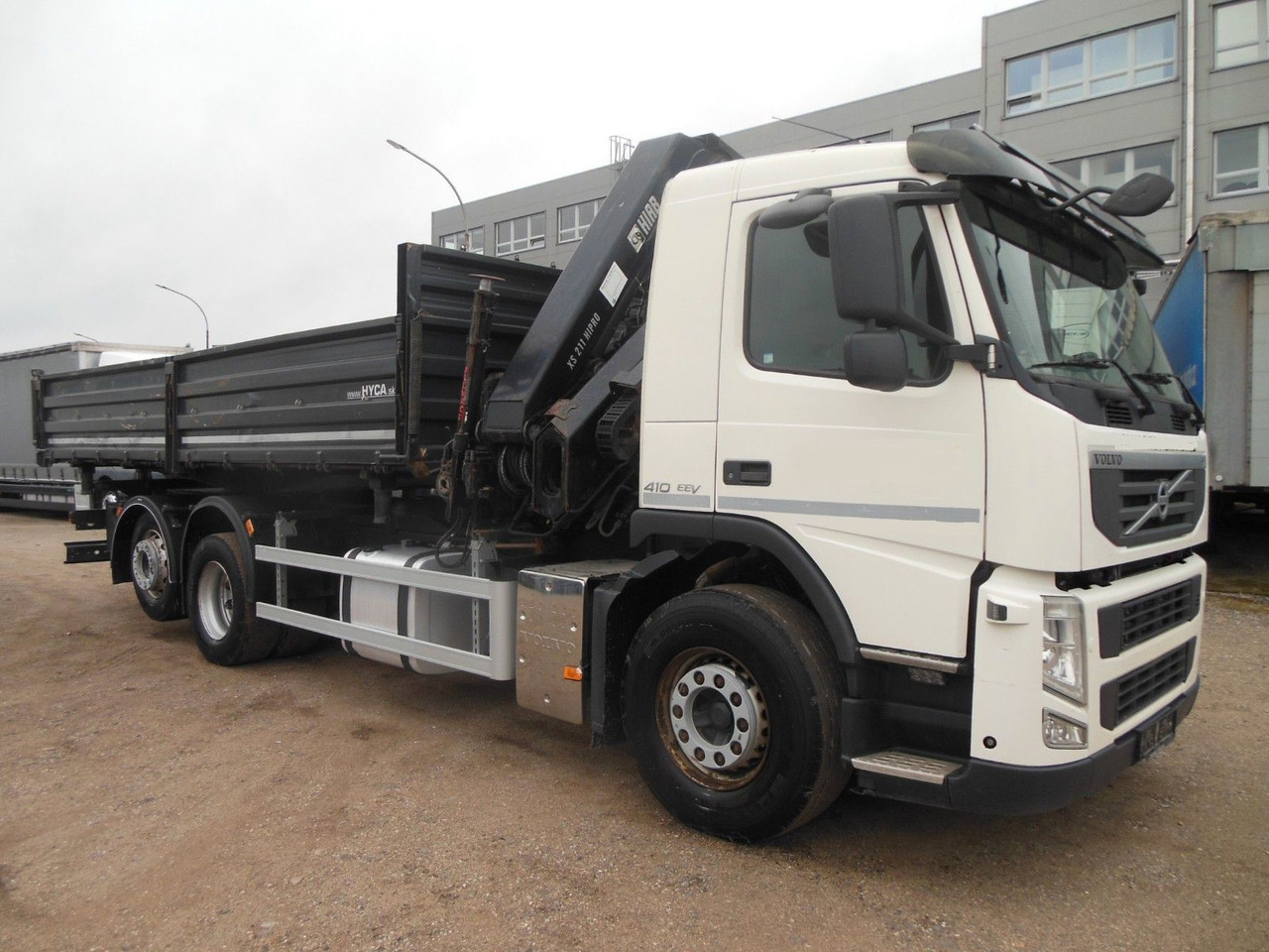 Volvo FM 410, 6X2, DREISEITEN KIPPER, HIAB XS 211 - Kipper vrachtwagen, Kraanwagen: afbeelding 2 Volvo FM 410, 6X2, DREISEITEN KIPPER, HIAB XS 211 - Kipper vrachtwagen, Kraanwagen: afbeelding 2