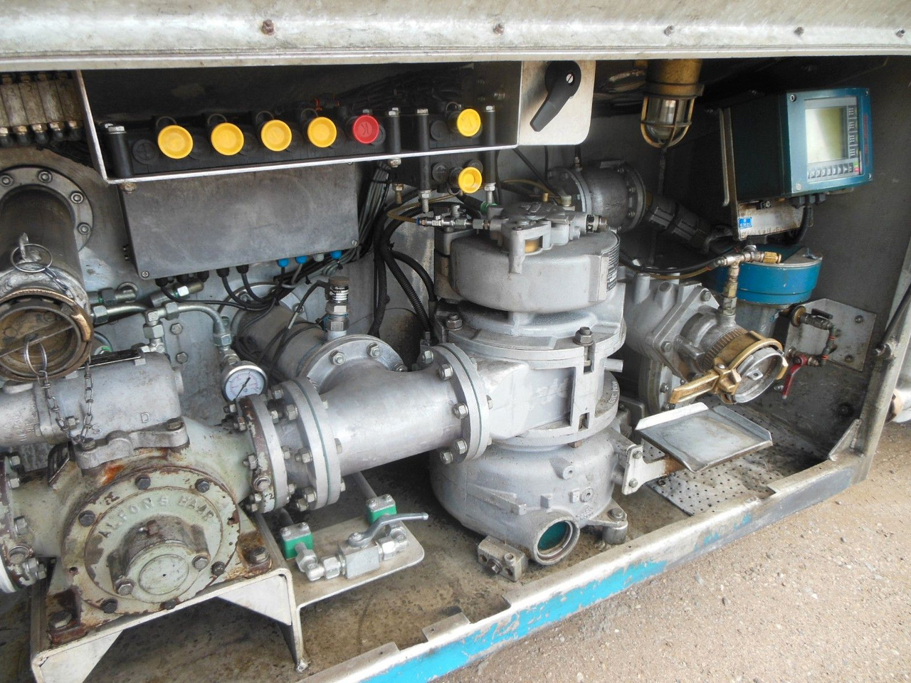 Tankoplegger WILLIG/HALLER/HLS 240.45/2,NPC 04, 4 KAMMER: afbeelding 16