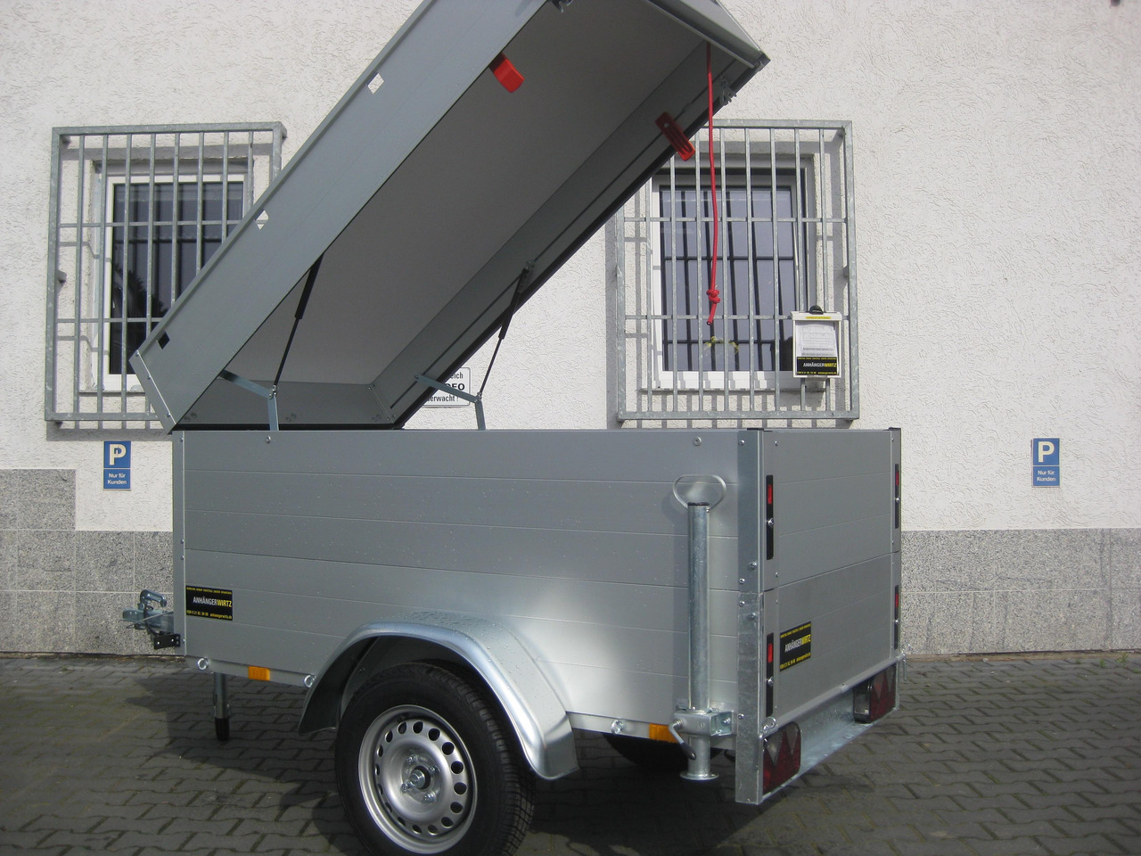 ALUBOXX Deckelanhänger GT 500 VT1 181x101x83cm (XXS) 500kg Best Deal Aktion - Gesloten aanhangwagen: afbeelding 5 ALUBOXX Deckelanhänger GT 500 VT1 181x101x83cm (XXS) 500kg Best Deal Aktion - Gesloten aanhangwagen: afbeelding 5