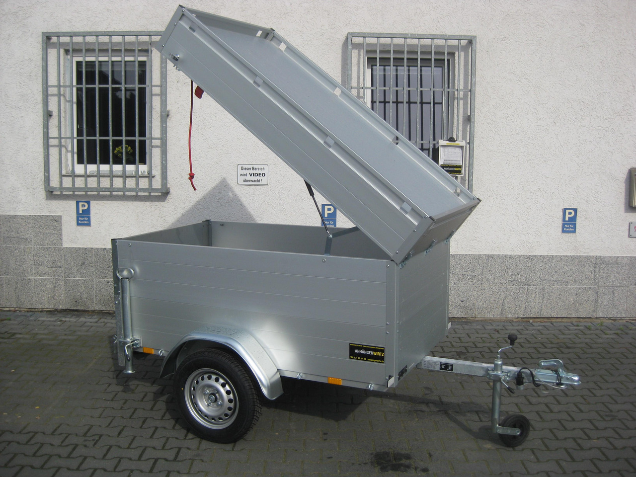 ALUBOXX Deckelanhänger GT 500 VT1 181x101x83cm (XXS) 500kg Best Deal Aktion - Gesloten aanhangwagen: afbeelding 2 ALUBOXX Deckelanhänger GT 500 VT1 181x101x83cm (XXS) 500kg Best Deal Aktion - Gesloten aanhangwagen: afbeelding 2