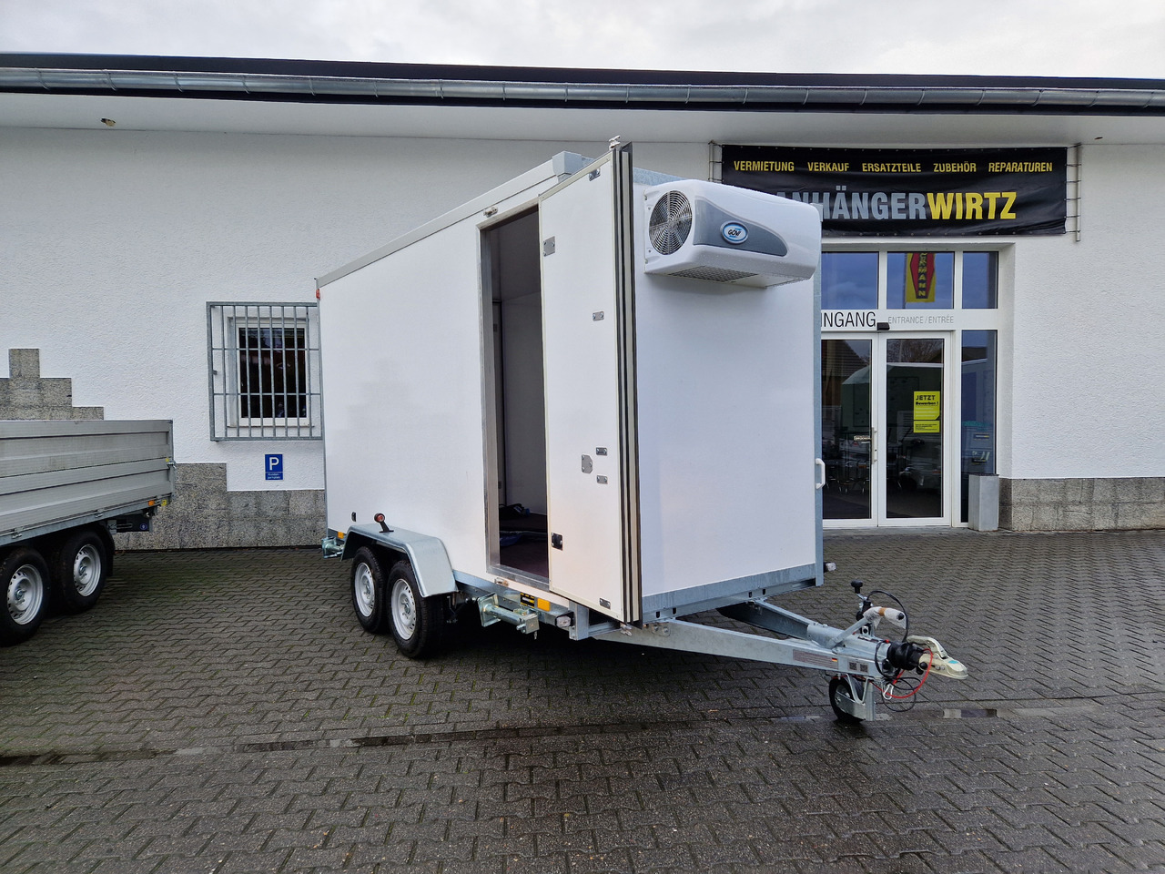 Kargo CoolBoxx FK2736HT 355x162x198cm Seitentür 230V +Kühler Govi Arktik 2000 100km/H 2700kg - Koelwagen aanhangwagen: afbeelding 5 Kargo CoolBoxx FK2736HT 355x162x198cm Seitentür 230V +Kühler Govi Arktik 2000 100km/H 2700kg - Koelwagen aanhangwagen: afbeelding 5