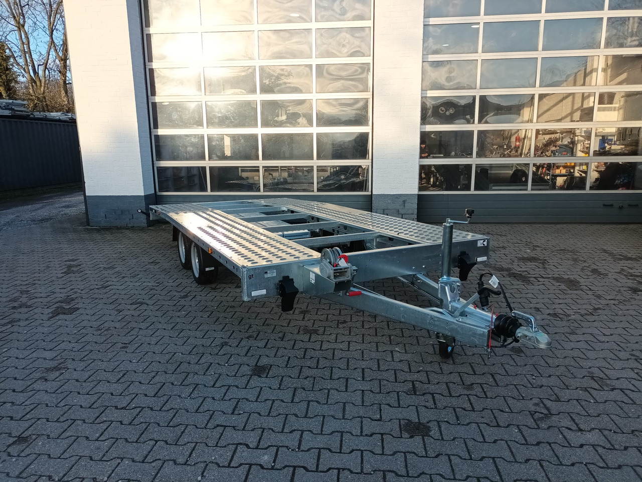 Martz GT UNIDECK PLUS 450/2 S 2,7T Lohr Stahl Fahrschienen Winde 13" 2700kg - Autotransport aanhangwagen: afbeelding 4 Martz GT UNIDECK PLUS 450/2 S 2,7T Lohr Stahl Fahrschienen Winde 13" 2700kg - Autotransport aanhangwagen: afbeelding 4