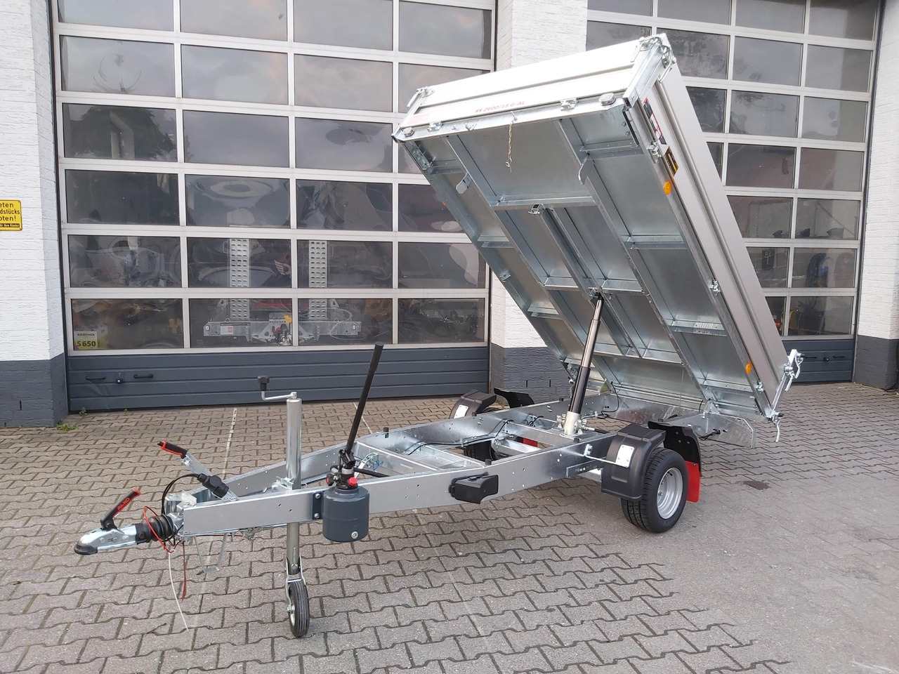Pongratz Kipper RK 2600/15 G-AL 260x151x36cm Stahlboden Pendelklappe 10" 1500kg Aktion - Kipper aanhangwagen: afbeelding 1 Pongratz Kipper RK 2600/15 G-AL 260x151x36cm Stahlboden Pendelklappe 10" 1500kg Aktion - Kipper aanhangwagen: afbeelding 1
