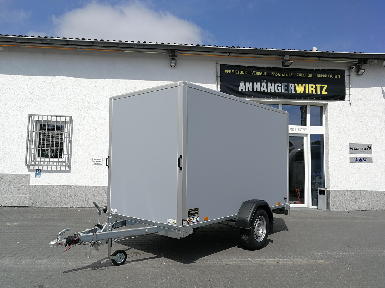 Saris Koffer GO 306 306x154x180cm GFK grau (M) 1500kg Modell 2025 - Gesloten aanhangwagen: afbeelding 1 Saris Koffer GO 306 306x154x180cm GFK grau (M) 1500kg Modell 2025 - Gesloten aanhangwagen: afbeelding 1