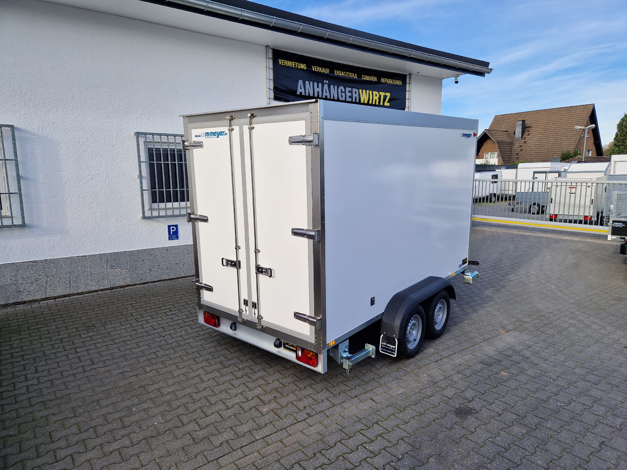 Leasing Tiefkühlanhänger AZK 2734/180 336x170x200cm 100/100 GOVI K6 bis -18°C (M) 2700kg Tiefkühlanhänger AZK 2734/180 336x170x200cm 100/100 GOVI K6 bis -18°C (M) 2700kg: afbeelding 15 Leasing Tiefkühlanhänger AZK 2734/180 336x170x200cm 100/100 GOVI K6 bis -18°C (M) 2700kg Tiefkühlanhänger AZK 2734/180 336x170x200cm 100/100 GOVI K6 bis -18°C (M) 2700kg: afbeelding 15