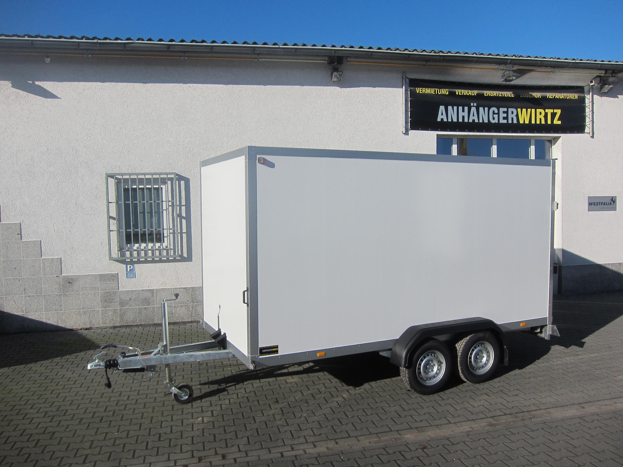 WM Meyer Koffer AZ 2740/185 S35 + Heckrampe 401x185x205cm (XL) 2700kg Januar Aktion Modell 2024 - Gesloten aanhangwagen: afbeelding 2 WM Meyer Koffer AZ 2740/185 S35 + Heckrampe 401x185x205cm (XL) 2700kg Januar Aktion Modell 2024 - Gesloten aanhangwagen: afbeelding 2