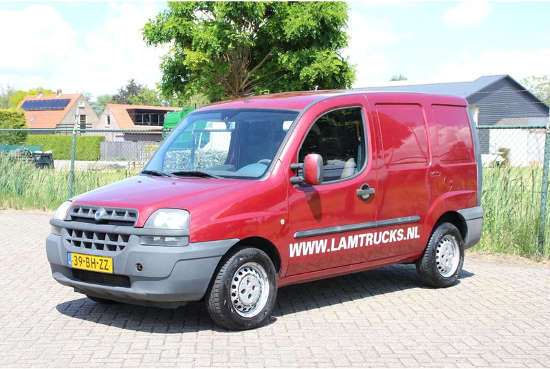 Fiat Doblò Cargo 1.9 JTD SCHUIFDEUR - Gesloten bestelwagen: afbeelding 1 Fiat Doblò Cargo 1.9 JTD SCHUIFDEUR - Gesloten bestelwagen: afbeelding 1