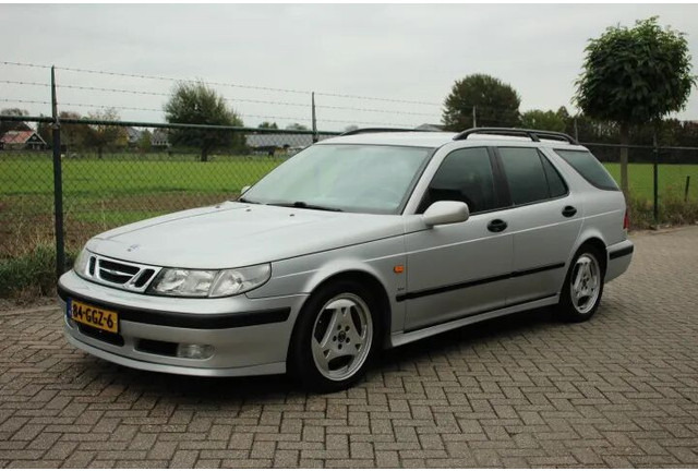 Saab 9-5 Estate 2.3 TURBO S Aero - Personenwagen: afbeelding 1 Saab 9-5 Estate 2.3 TURBO S Aero - Personenwagen: afbeelding 1