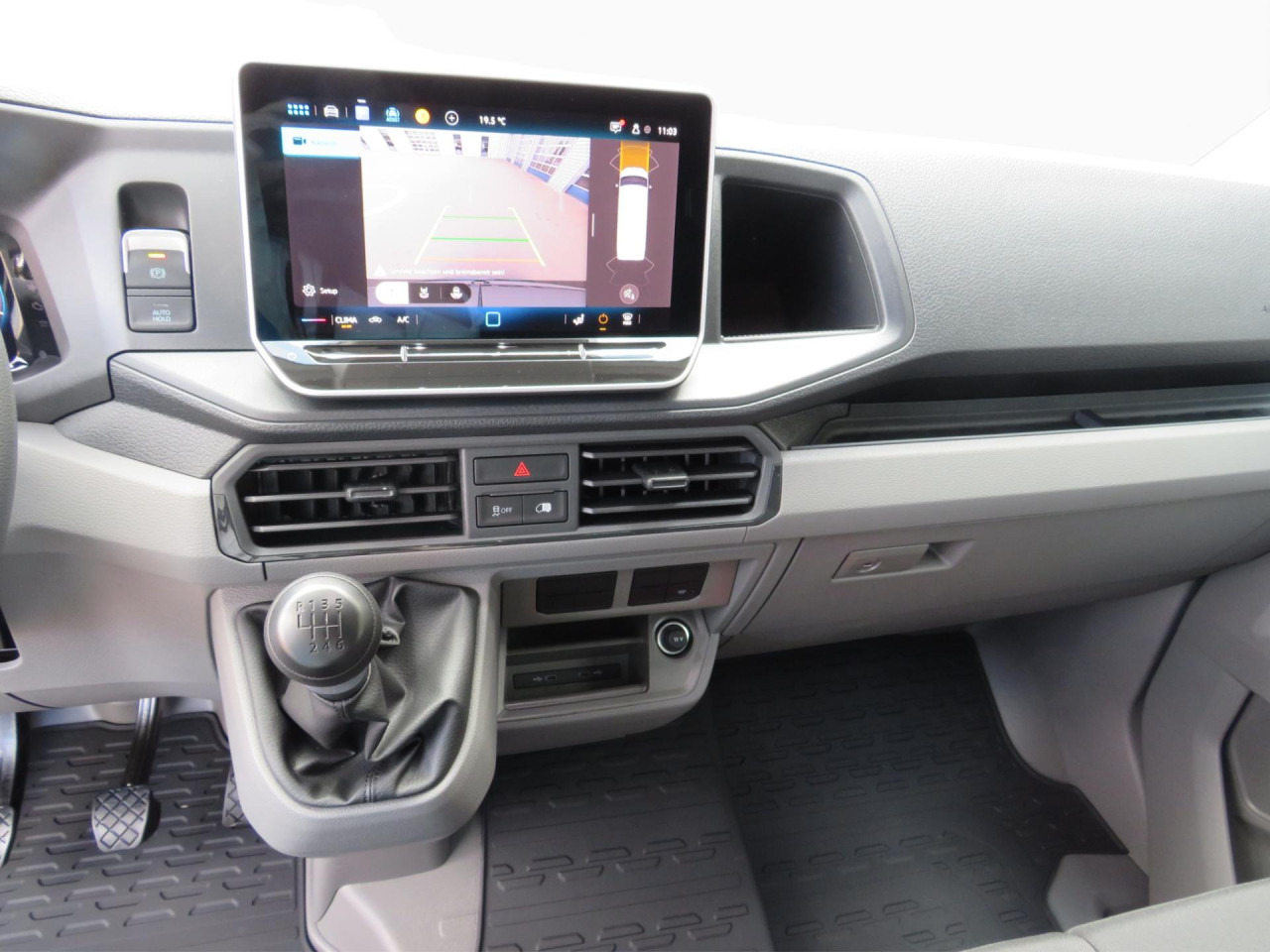 VOLKSWAGEN Crafter 30 L3H3 Kasten Klima ZV - Gesloten bestelwagen: afbeelding 4 VOLKSWAGEN Crafter 30 L3H3 Kasten Klima ZV - Gesloten bestelwagen: afbeelding 4