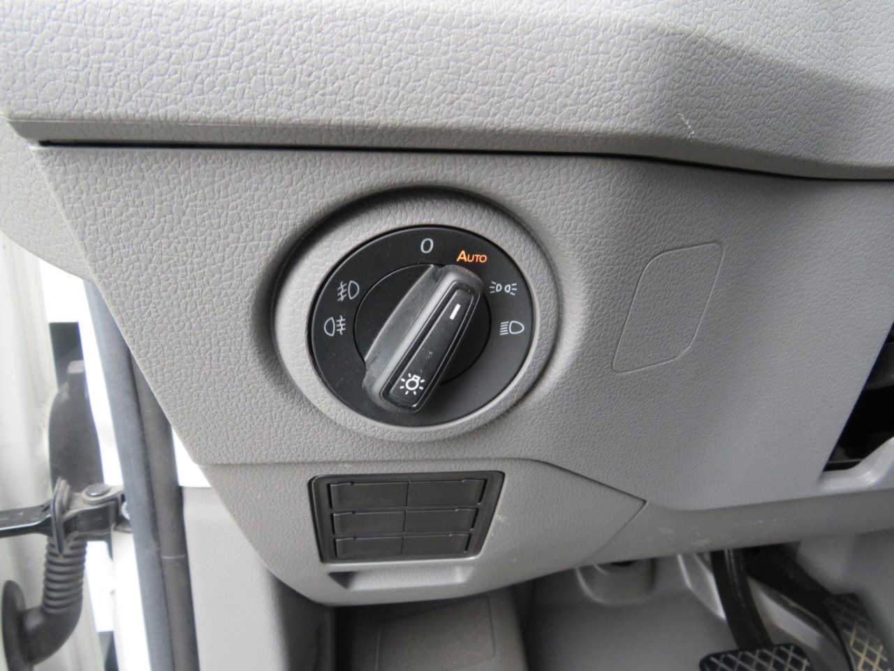 VOLKSWAGEN Crafter 35 L3H3 Kasten 4MOTION Navi ZV - Gesloten bestelwagen: afbeelding 5 VOLKSWAGEN Crafter 35 L3H3 Kasten 4MOTION Navi ZV - Gesloten bestelwagen: afbeelding 5