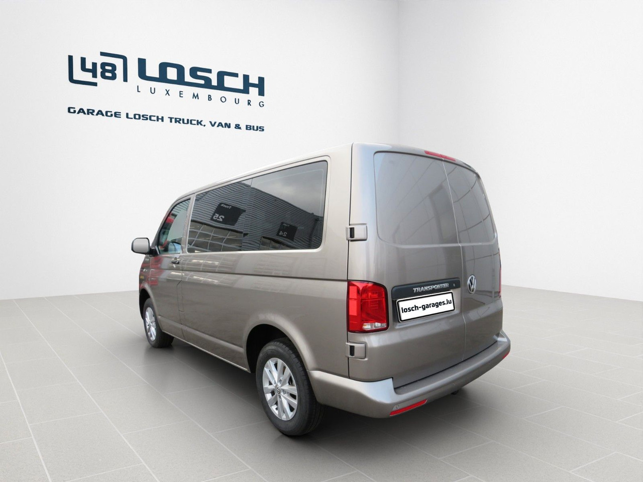 Volkswagen T6.1 Transporter Trendline 2.0 TDI Kasten - Kleine bestelwagen: afbeelding 3 Volkswagen T6.1 Transporter Trendline 2.0 TDI Kasten - Kleine bestelwagen: afbeelding 3