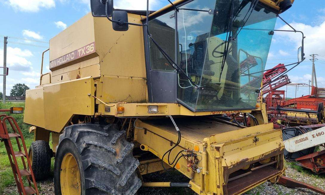 New Holland TX36 - Maaidorser: afbeelding 1 New Holland TX36 - Maaidorser: afbeelding 1