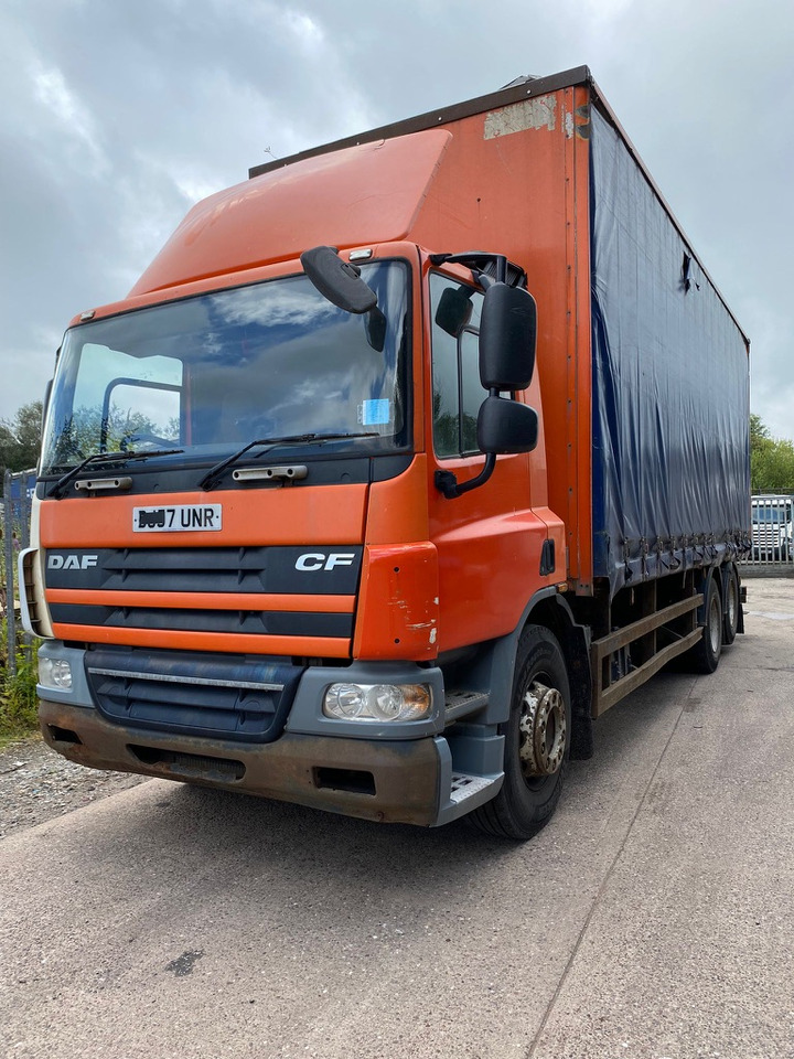 Daf 75 CF 310 6X2 Curtain side - Schuifzeilen vrachtwagen: afbeelding 1 Daf 75 CF 310 6X2 Curtain side - Schuifzeilen vrachtwagen: afbeelding 1