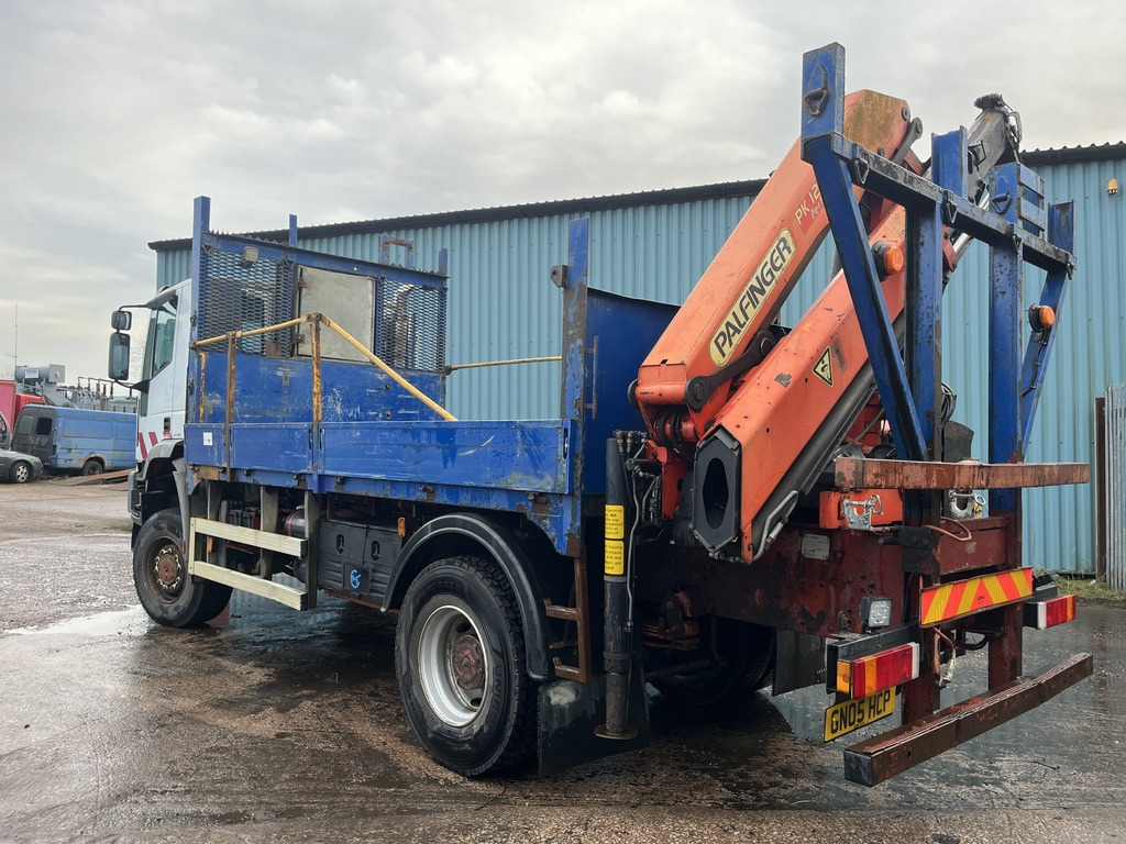 Iveco EuroTrakker 180E27 4x4 Rigid - Vrachtwagen met open laadbak: afbeelding 4 Iveco EuroTrakker 180E27 4x4 Rigid - Vrachtwagen met open laadbak: afbeelding 4