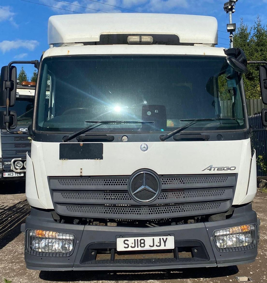Mercedes Atego 816 - Bakwagen: afbeelding 2 Mercedes Atego 816 - Bakwagen: afbeelding 2