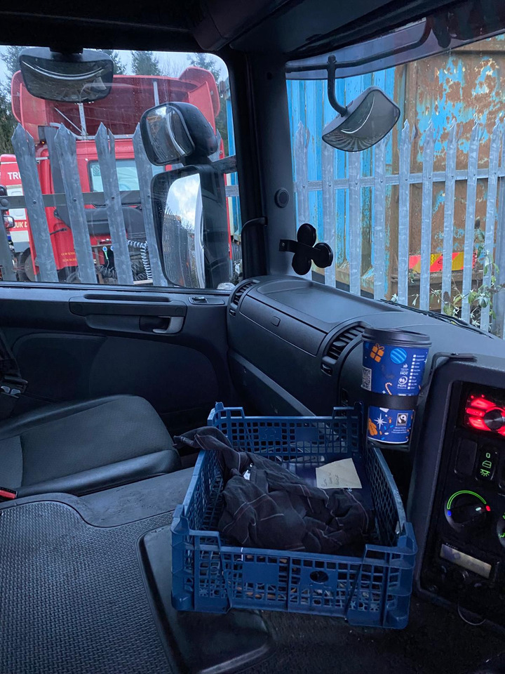 Scania P230 4x2 - Bestelwagen gesloten laadbak: afbeelding 5 Scania P230 4x2 - Bestelwagen gesloten laadbak: afbeelding 5