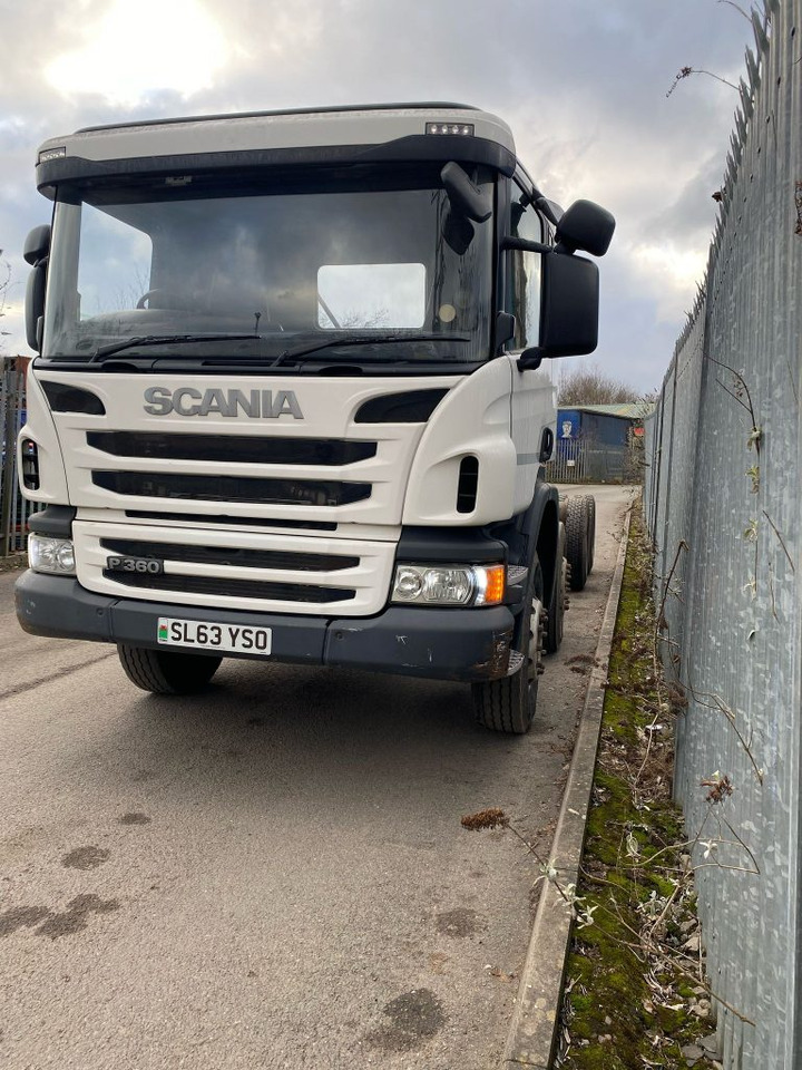Scania P360 8x4 Chassis Cab - Chassis vrachtwagen: afbeelding 2 Scania P360 8x4 Chassis Cab - Chassis vrachtwagen: afbeelding 2