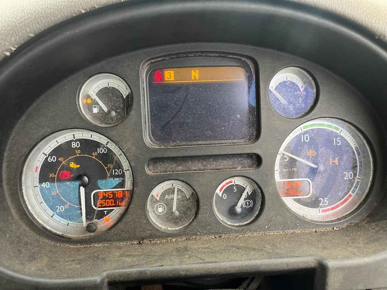 DAF 85 410 - Trekker: afbeelding 2 DAF 85 410 - Trekker: afbeelding 2