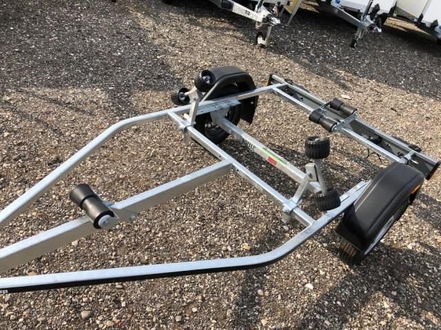 Brenderup Brenderup Premium 150600UB, 600 kg ZG, 100 km/h, 4,7m - Boottrailer: afbeelding 1 Brenderup Brenderup Premium 150600UB, 600 kg ZG, 100 km/h, 4,7m - Boottrailer: afbeelding 1