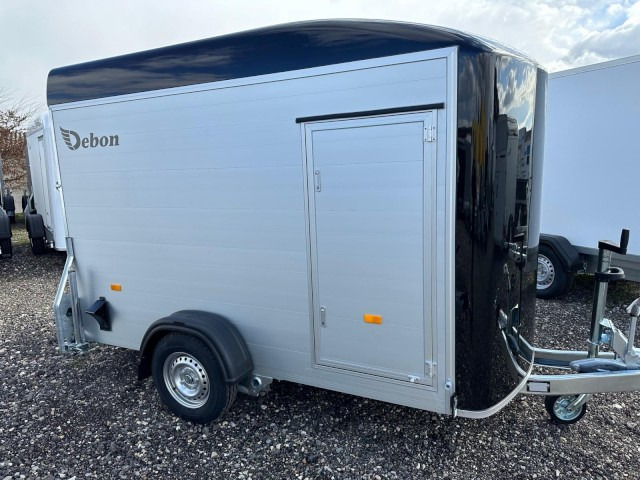 Cheval Liberte Debon Roadster 300, C300 Alu + Türe 1300 kg, 100 km/h, 300x155x190cm - Gesloten aanhangwagen: afbeelding 4 Cheval Liberte Debon Roadster 300, C300 Alu + Türe 1300 kg, 100 km/h, 300x155x190cm - Gesloten aanhangwagen: afbeelding 4