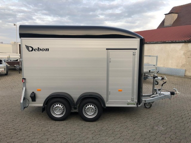 Cheval Liberte Debon Roadster 500 Alu + Türe 2000 kg, 100 km/h, 320x167x200cm - Gesloten aanhangwagen: afbeelding 4 Cheval Liberte Debon Roadster 500 Alu + Türe 2000 kg, 100 km/h, 320x167x200cm - Gesloten aanhangwagen: afbeelding 4