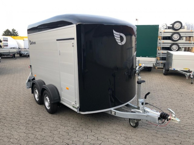 Cheval Liberte Debon Roadster 500 Alu + Türe 2600 kg, 100 km/h, 320x167x200cm - Gesloten aanhangwagen: afbeelding 1 Cheval Liberte Debon Roadster 500 Alu + Türe 2600 kg, 100 km/h, 320x167x200cm - Gesloten aanhangwagen: afbeelding 1