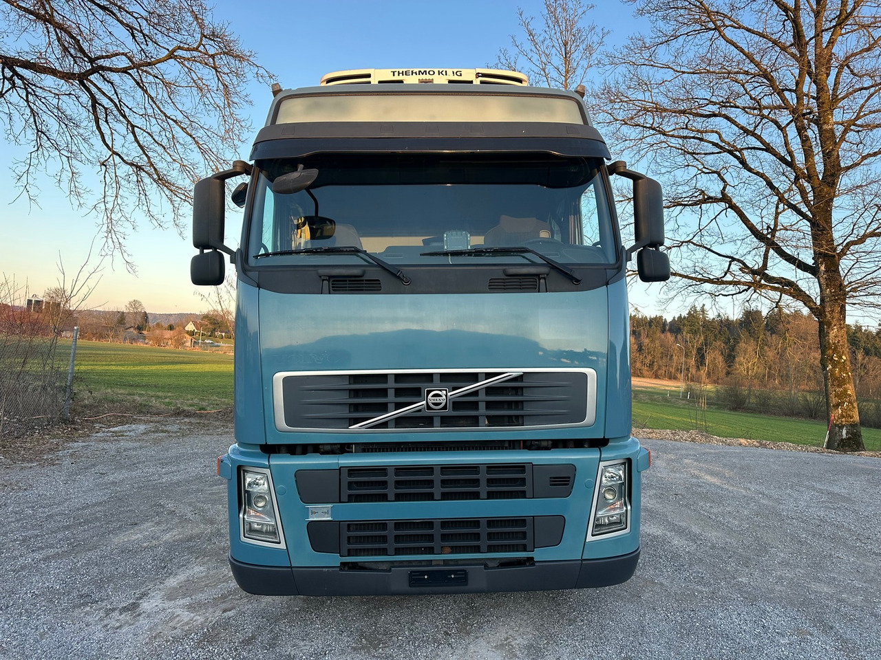 VOLVO FH 400 4x2 Kühler - Koelwagen vrachtwagen: afbeelding 5 VOLVO FH 400 4x2 Kühler - Koelwagen vrachtwagen: afbeelding 5