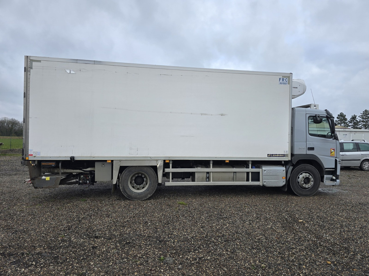 VOLVO FM 370 - ThermoKing - meat Rail - Koelwagen vrachtwagen: afbeelding 3 VOLVO FM 370 - ThermoKing - meat Rail - Koelwagen vrachtwagen: afbeelding 3