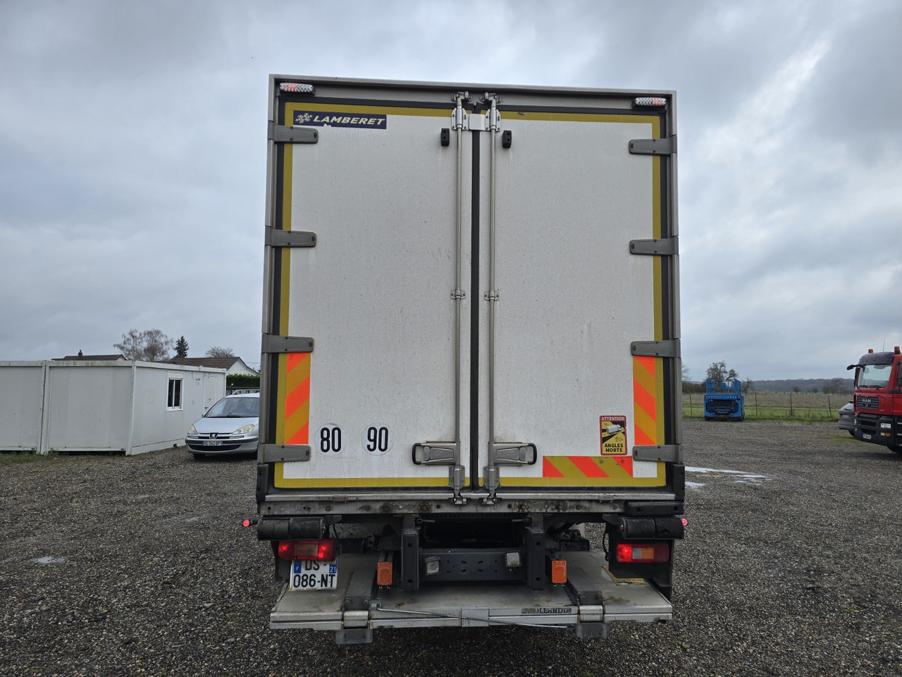 VOLVO FM 370 - ThermoKing - meat Rail - Koelwagen vrachtwagen: afbeelding 5 VOLVO FM 370 - ThermoKing - meat Rail - Koelwagen vrachtwagen: afbeelding 5