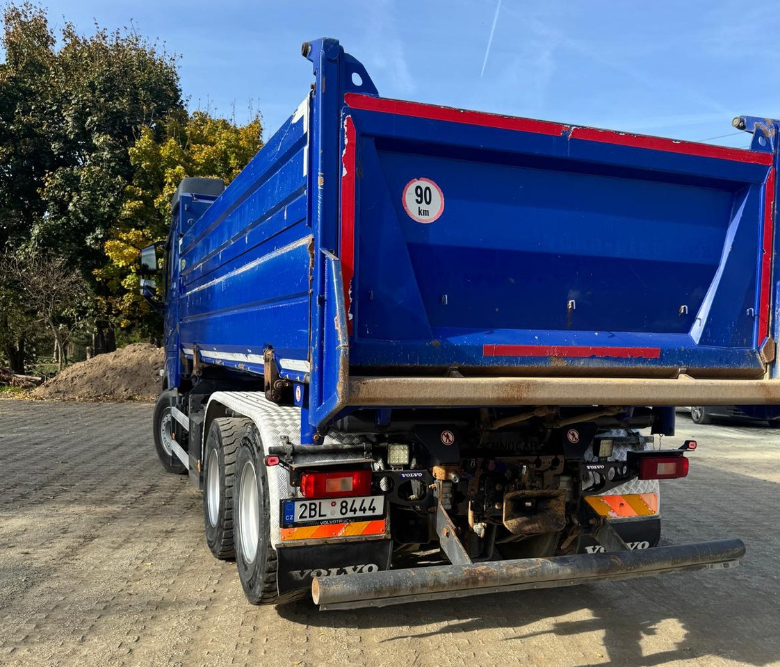 VOLVO FH 500 6x4 ZVEDACÍ NÁPRAVA / LIFTACHSE * Bordmatic - Kipper vrachtwagen: afbeelding 3 VOLVO FH 500 6x4 ZVEDACÍ NÁPRAVA / LIFTACHSE * Bordmatic - Kipper vrachtwagen: afbeelding 3