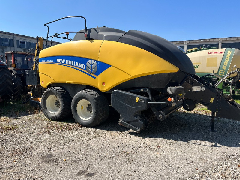 New Holland 1290 - Vierkante balenpers: afbeelding 1 New Holland 1290 - Vierkante balenpers: afbeelding 1