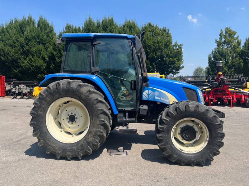 New Holland TL 100 A - Tractor: afbeelding 4 New Holland TL 100 A - Tractor: afbeelding 4